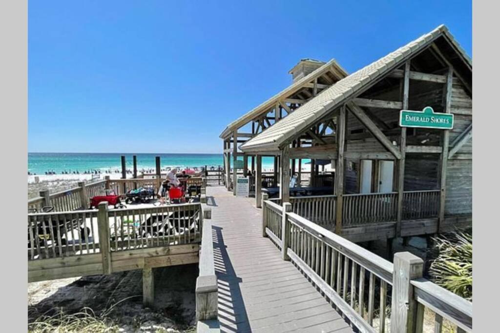 Villa Beach Jewel 5Bd-3 1/2 Bath -5 Min Walk To Beach! à Destin Extérieur photo